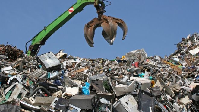 La basura electrónica en 4 gráficos: cómo el mundo desperdicia US$62.500 millones cada año La basura electrónica en 4 gráficos: cómo el mundo desperdicia US$62.500 millones cada año
