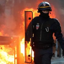 Apagando el fuego con bencina: Gobierno de Macron anuncia ley anti “chalecos amarillos”