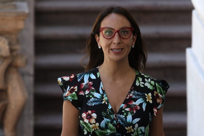 Sigue la telenovela por el viaje a China: Cecilia Pérez se queja de las “falsas noticias” y los “titulares engañosos” Sigue la telenovela por el viaje a China: Cecilia Pérez se queja de las