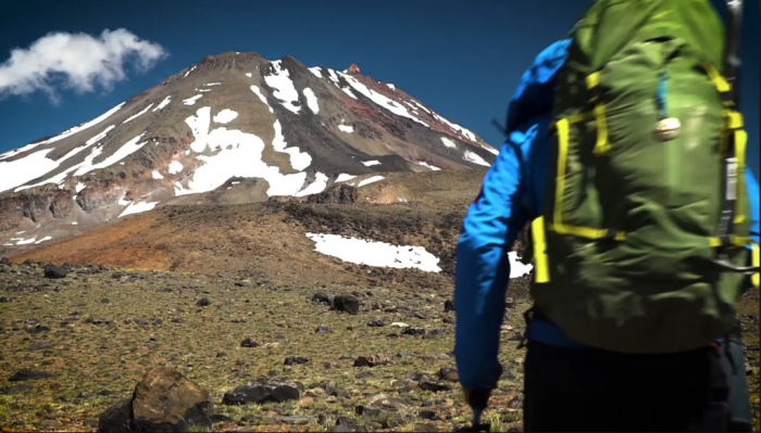 Sergio Infante, director de “El país de las montañas prohibidas”: “La naturaleza está por debajo de los intereses de la elite” Sergio Infante, director de “El país de las montañas prohibidas”: “La naturaleza está por debajo de los intereses de la elite”