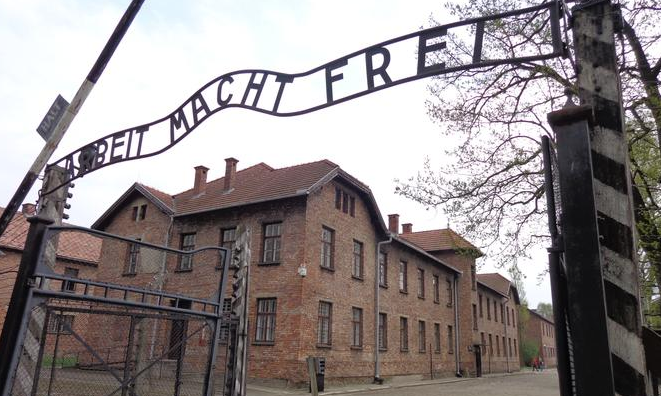 Día Internacional de Conmemoración en Memoria de las Víctimas del Holocausto: Viaje a Auschwitz- Birkenau: un viaje sin retorno
