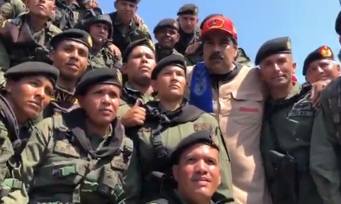 Cuba denuncia que EE.UU. mueve tropas para atacar a Venezuela