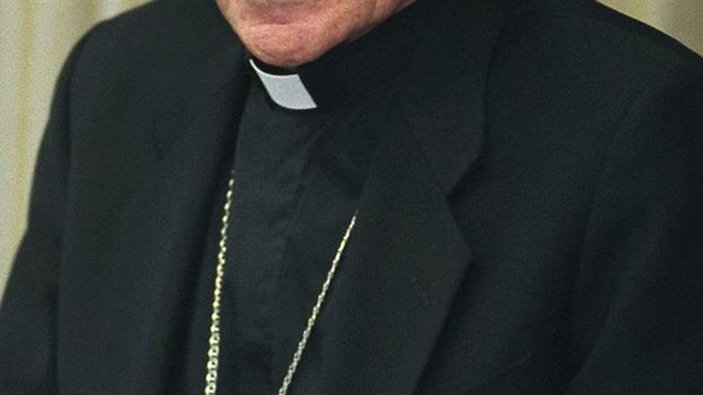 Jesuitas investigan a sacerdote por consumo de pornografía infantil