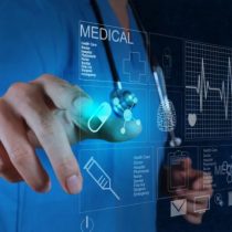 La importancia de dejar a un lado la política en la búsqueda de un modelo de salud más eficiente