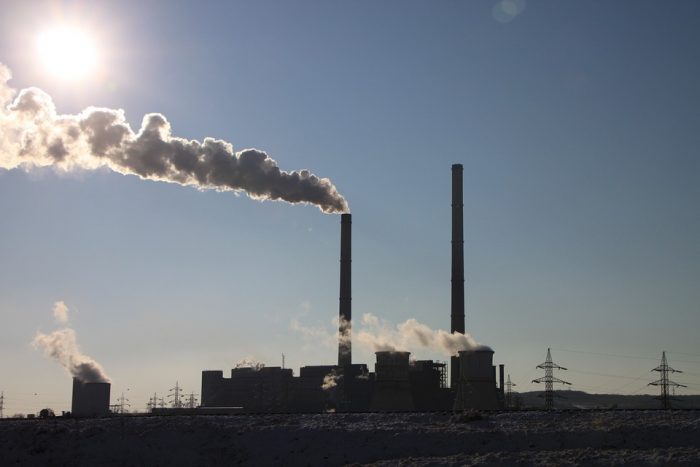 Industrias y carbono: la huella de Chile en el medioambiente Industrias y carbono: la huella de Chile en el medioambiente