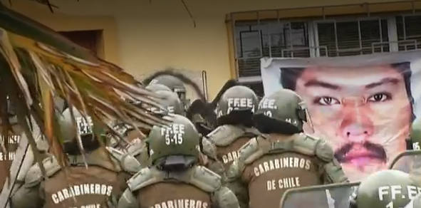 Municipalidad de Ercilla es desalojada por Fuerzas Especiales de Carabineros tras 12 días de toma mapuche