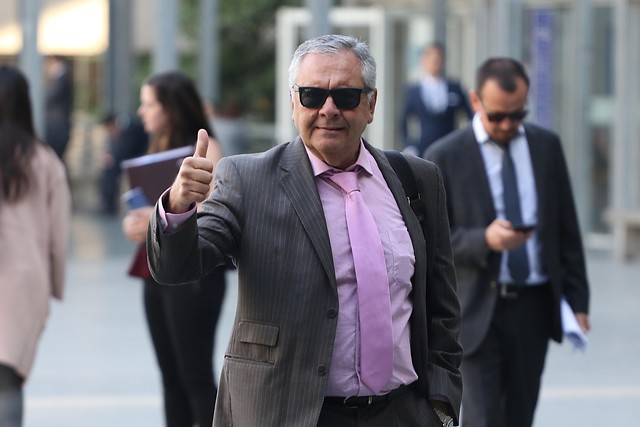 Caso Basura: Ex alcalde Pedro Sabat es absuelto en juicio por corrupción Caso Basura: Ex alcalde Pedro Sabat es absuelto en juicio por corrupción