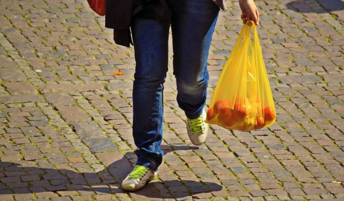 WWF Chile celebra prohibición de bolsas plásticas con 10 consejos para adaptarse a la nueva ley WWF Chile celebra prohibición de bolsas plásticas con 10 consejos para adaptarse a la nueva ley