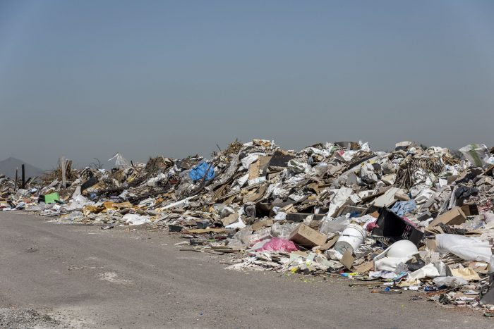 Greenpeace en la semana final de las bolsas plásticas: “Enfrentamos un tsunami plástico que no desaparecerá con la prohibición de las bolsas” Greenpeace en la semana final de las bolsas plásticas: