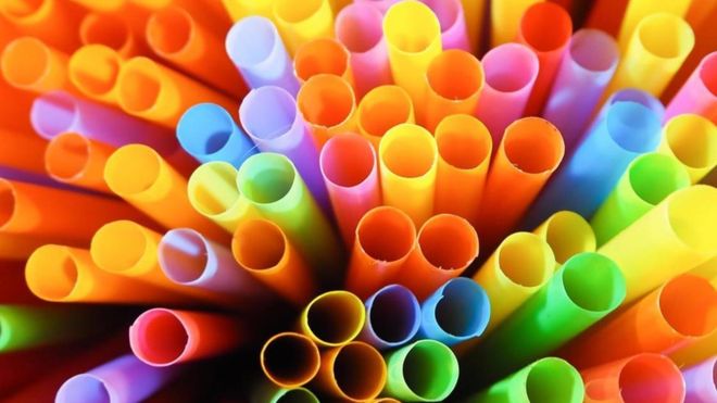 4 productos naturales (y no contaminantes) que pueden sustituir al plástico 4 productos naturales (y no contaminantes) que pueden sustituir al plástico