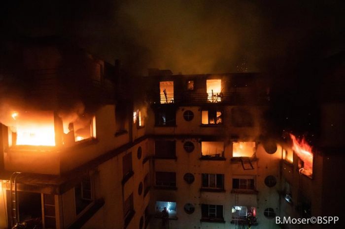 Una detenida por el incendio que causó al menos 10 muertos en París Una detenida por el incendio que causó al menos 10 muertos en París