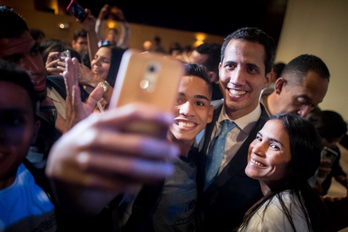 Juan Guaidó: “El tiempo juega en contra de Maduro, él no tiene respaldo popular”