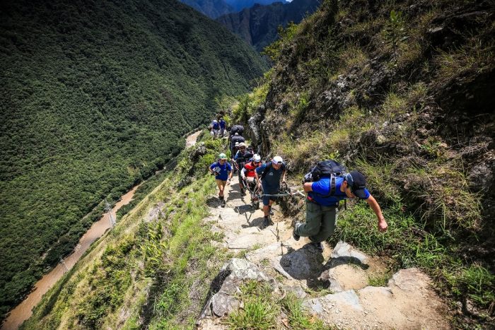 Chilenos abren ruta de turismo en Machu Picchu para personas con discapacidad