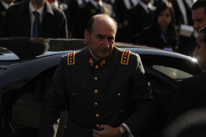 Mantienen a general (r) Fuente-Alba en prisión preventiva por malversación de caudales públicos por $3.500 millones Mantienen a general (r) Fuente-Alba en prisión preventiva por malversación de caudales públicos por $3.500 millones