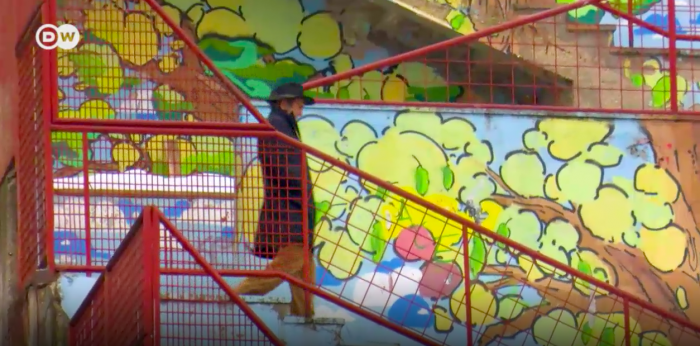 Artistas de Bosnia luchan con graffitis contra la división