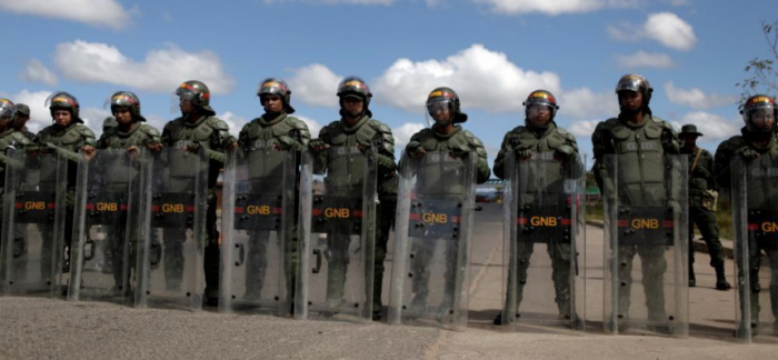 Ingreso de ayuda humanitaria en Venezuela podría usar la fórmula de la zona de exclusión de Libia Ingreso de ayuda humanitaria en Venezuela podría usar la fórmula de la zona de exclusión de Libia