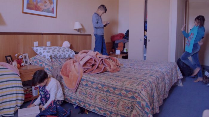 Cineasta chilena estrenará documental sobre refugiados en la Berlinale y Clermont-Ferrand Cineasta chilena estrenará documental sobre refugiados en la Berlinale y Clermont-Ferrand