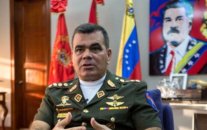 Ministro de Defensa de Venezuela responde a Trump: “Van a tener que pasar por estos cadáveres” Ministro de Defensa de Venezuela responde a Trump: “Van a tener que pasar por estos cadáveres”