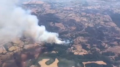 Sobrevuelo por La Araucanía muestra magnitud de incendios forestales Sobrevuelo por La Araucanía muestra magnitud de incendios forestales