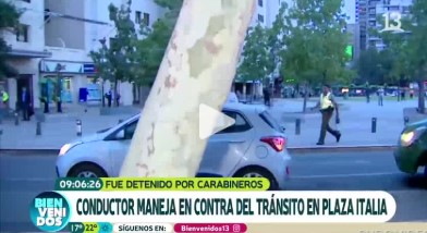 Conductor manejando en contra del tránsito en Plaza Italia se cruza en la nota de un matinal Conductor manejando en contra del tránsito en Plaza Italia se cruza en la nota de un matinal