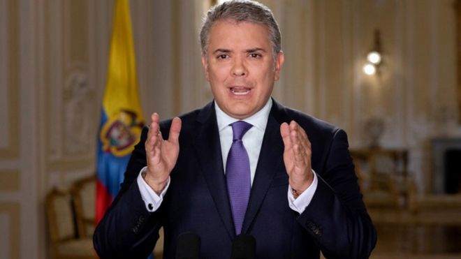 5 claves para entender la grave crisis política en Colombia y por qué señalan que Duque “está dispuesto a dejar morir la paz” 5 claves para entender la grave crisis política en Colombia y por qué señalan que Duque “está dispuesto a dejar morir la paz”