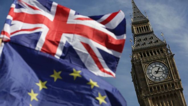 Brexit: los gráficos que muestran cómo cambiaron de opinión los británicos sobre la salida de Reino Unido de la UE Brexit: los gráficos que muestran cómo cambiaron de opinión los británicos sobre la salida de Reino Unido de la UE