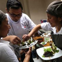 Bolivia apuesta por innovar la gastronomía con carne de llama