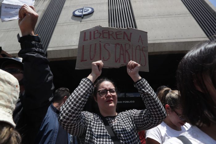 Liberan a periodista venezolano que fue detenido en Caracas Liberan a periodista venezolano que fue detenido en Caracas