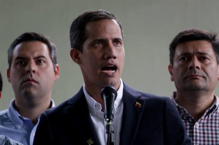 “Hasta que no se demuestre lo contrario”: Juan Guaidó culpa a Nicolás Maduro de la detención del jefe de su despacho “Hasta que no se demuestre lo contrario