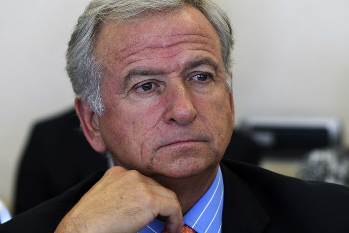 Ministro de Hacienda descartó dividir proyecto de reforma tributaria Ministro de Hacienda descartó dividir proyecto de reforma tributaria