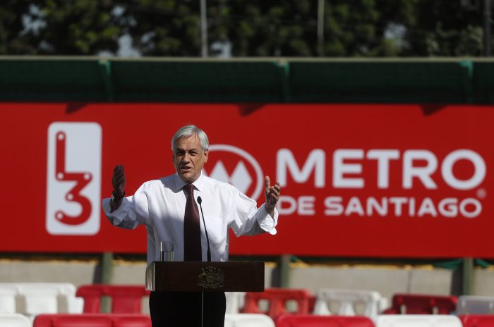 Piñera dio inicio a las obras de extensión de la línea 3 hasta el centro cívico de Quilicura Piñera dio inicio a las obras de extensión de la línea 3 hasta el centro cívico de Quilicura