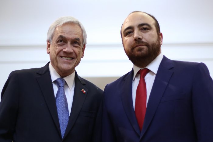 Diputado José Miguel Ortiz tensiona aún más a la DC: advierte que acuerdo de Fuad Chahin con el Gobierno por reforma tributaria pone en juego el “prestigio político” del timonel Diputado José Miguel Ortiz tensiona aún más a la DC: advierte que acuerdo de Fuad Chahin con el Gobierno por reforma tributaria pone en juego el “prestigio político” del timonel
