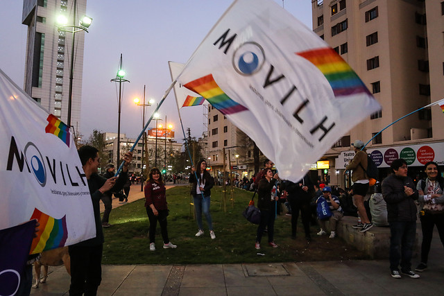 Persona no grata: Movilh llama a protestar durante visita de Bolsonaro a Chile