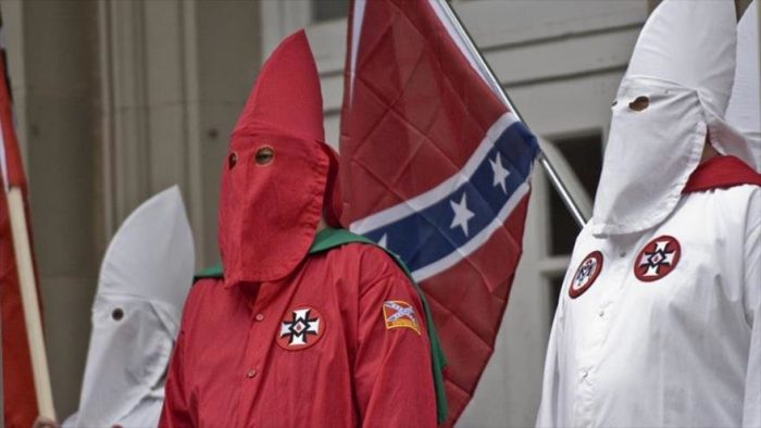 Propaganda racista en EE. UU. aumentó en un 182 % durante el 2018, según informe Propaganda racista en EE. UU. aumentó en un 182 % durante el 2018, según informe