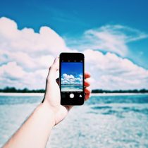 Las mejores apps y funciones para organizar tus viajes desde el celular