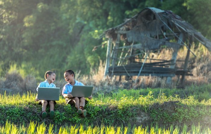 Día de las Regiones: la importancia de la descentralización en la reducción de la brecha digital Día de las Regiones: la importancia de la descentralización en la reducción de la brecha digital