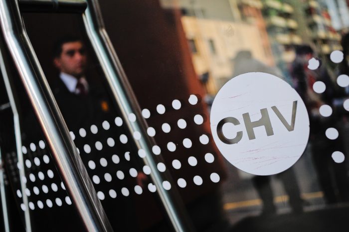 La nueva arista en el proceso de venta de Chilevisión: un holding para vender publicidad