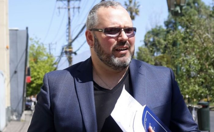 Dávalos salió en defensa de Bachelet y criticó dichos de Bosé en contra de la exmandataria Dávalos salió en defensa de Bachelet y criticó dichos de Bosé en contra de la exmandataria