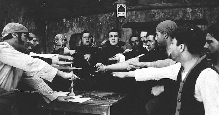 Orquesta Clásica de la USACH musicalizará en vivo “El húsar de la muerte”, la emblemática película del cine mudo chileno Orquesta Clásica de la USACH musicalizará en vivo “El húsar de la muerte”, la emblemática película del cine mudo chileno