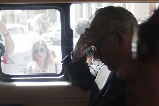 Exjefe de finanzas del Ejército de la época de Fuente-Alba fue procesado por fraude con insumos para fotocopiadoras Exjefe de finanzas del Ejército de la época de Fuente-Alba fue procesado por fraude con insumos para fotocopiadoras