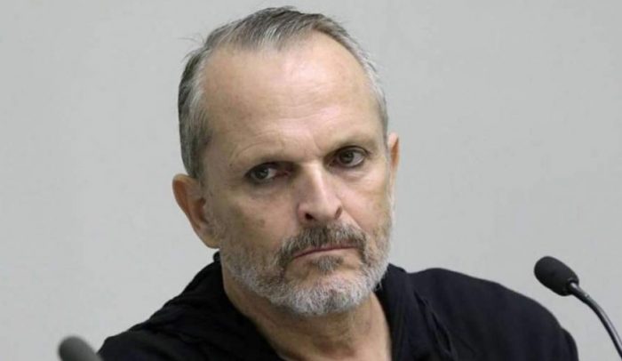 “Cobarde e indigna”: Miguel Bosé arremete nuevamente contra Bachelet por Venezuela