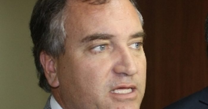 Diputado Molina negó irregularidades en venta de terrenos a Conadi Diputado Molina negó irregularidades en venta de terrenos a Conadi