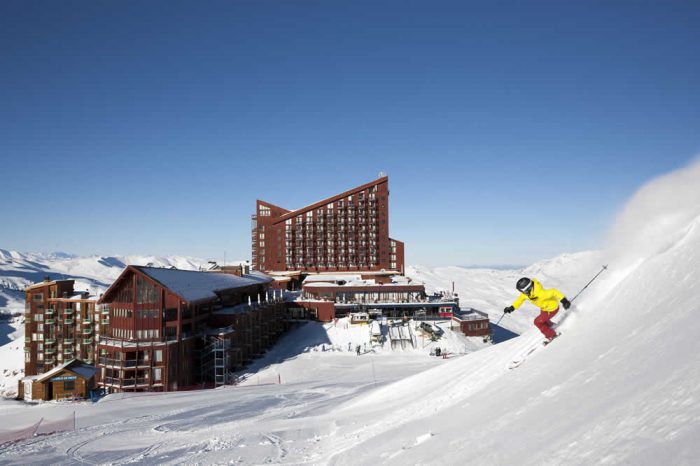 Informe PDI reveló que centro de esquí Valle Nevado contaminó con coliformes fecales el río Mapocho Informe PDI reveló que centro de esquí Valle Nevado contaminó con coliformes fecales el río Mapocho