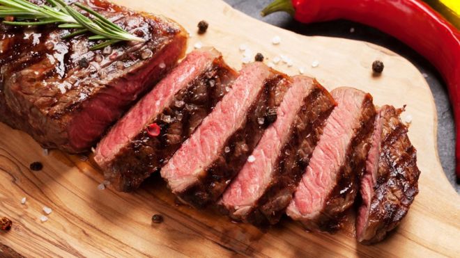 Por qué comer incluso un poco de carne roja “aumenta el riesgo de cáncer” Por qué comer incluso un poco de carne roja