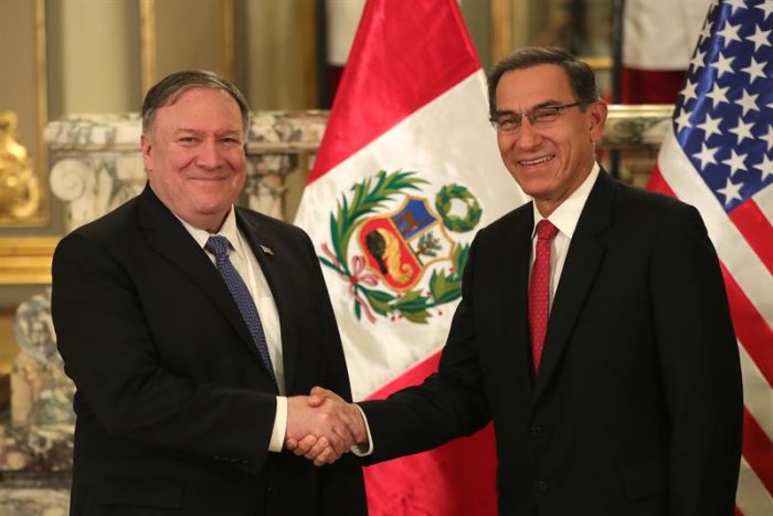 Pompeo felicita a Perú por su “generosidad” al recibir a 700.000 venezolanos Pompeo felicita a Perú por su