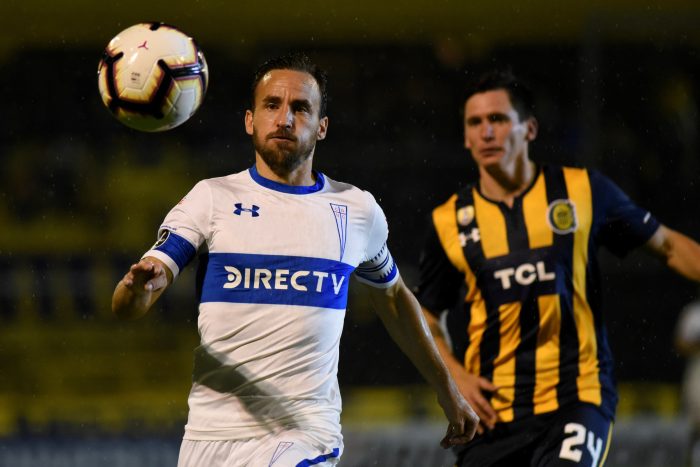 Un autogol de Fuenzalida frena la clasificación de la Universidad Católica a octavos de la Libertadores Un autogol de Fuenzalida frena la clasificación de la Universidad Católica a octavos de la Libertadores