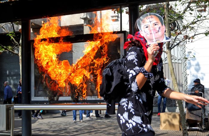 Con incidentes finalizó la primera marcha estudiantil del año Con incidentes finalizó la primera marcha estudiantil del año