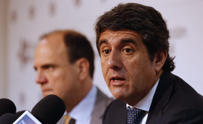 Jefe de Bancada RN arremete contra el Frente Amplio por críticas al Gobierno: “Es el mayor exponente del obstruccionismo” Jefe de Bancada RN arremete contra el Frente Amplio por críticas al Gobierno: