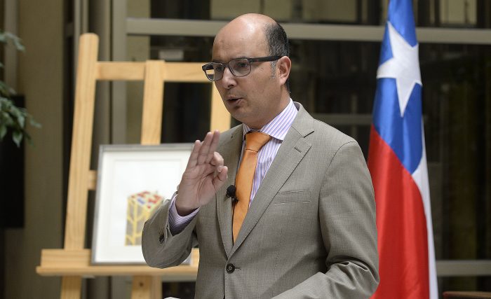 Diputado Ilabaca anuncia proyecto para que pago de Permiso de Circulación pueda realizarse en hasta 6 cuotas Diputado Ilabaca anuncia proyecto para que pago de Permiso de Circulación pueda realizarse en hasta 6 cuotas