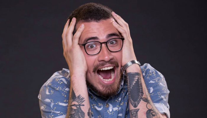La comedia de Claudio Michaux: “Soy de la generación que puede cambiar las cosas pero que prefiere ver memes” La comedia de Claudio Michaux: “Soy de la generación que puede cambiar las cosas pero que prefiere ver memes”